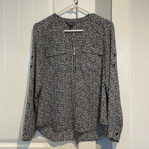 Express Long Sleeve, Zip Front Detail